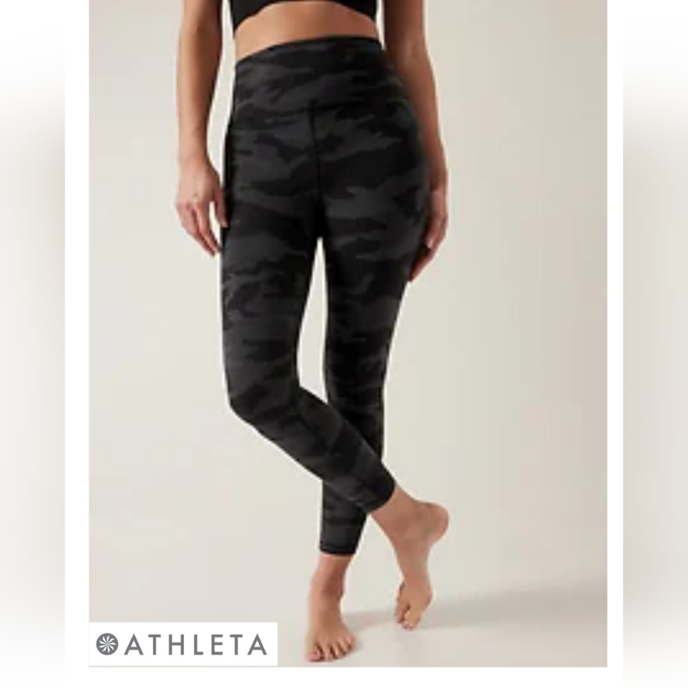 ATHLETA black camo leggings